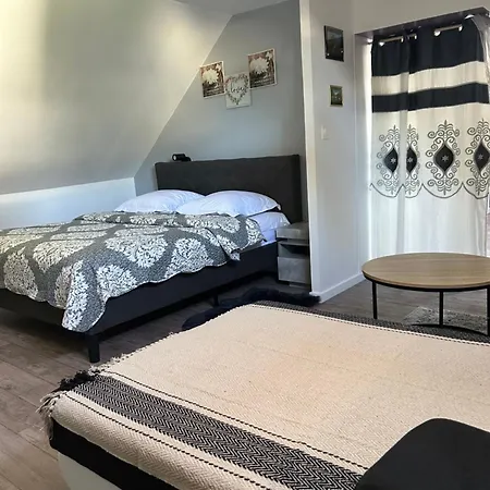 Hotell Hotel Saint - Charles 2*