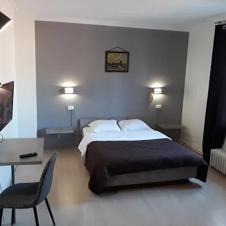 Hotel Saint - Charles 2* Rambouillet