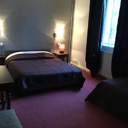 Hotel Saint - Charles Hotell 2*