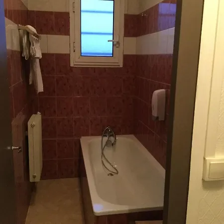 Hotell Hotel Saint - Charles