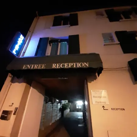 Hotell Hotel Saint - Charles Rambouillet